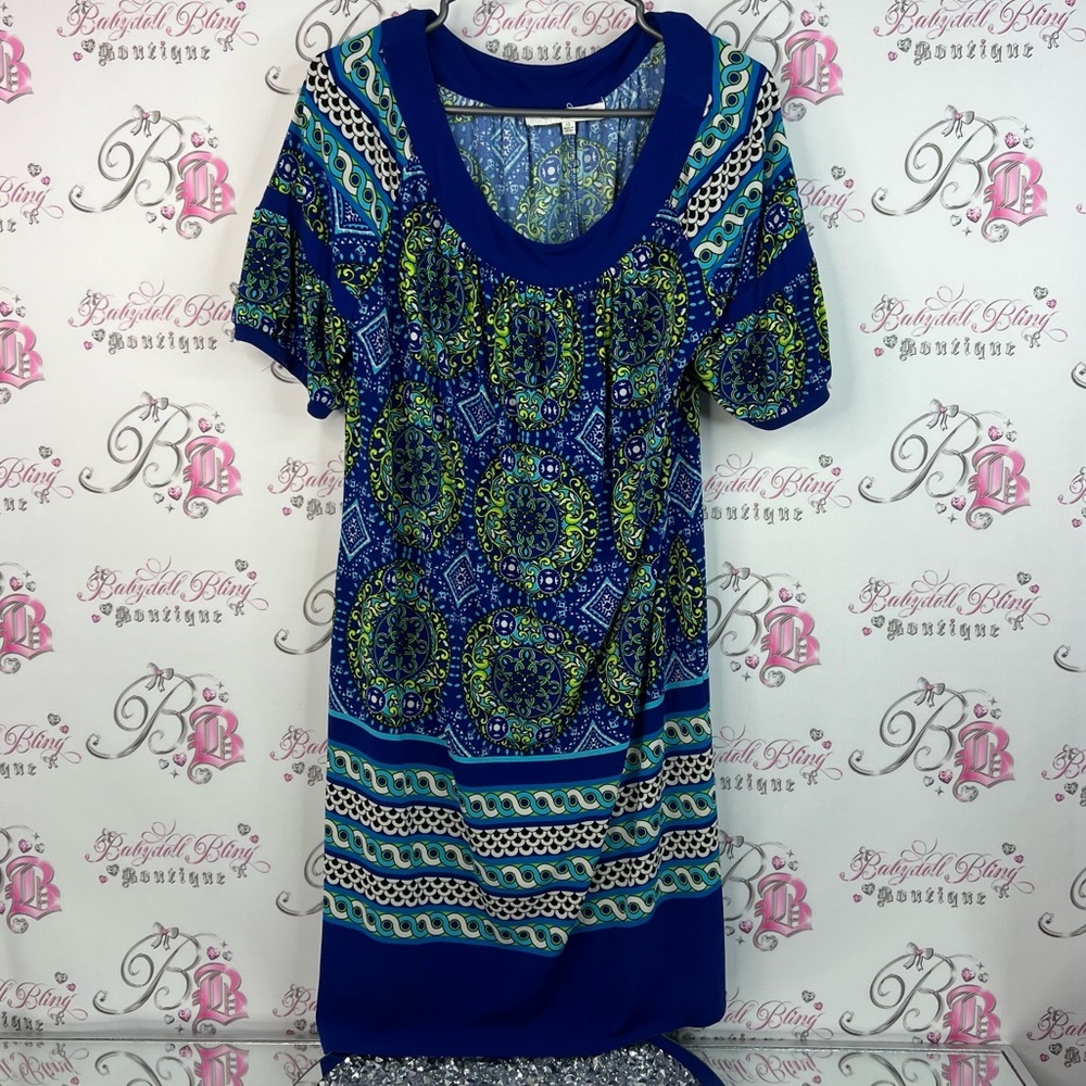Evan Picone dress paisley white Blue and Green Geometric bubble sleeve flowy